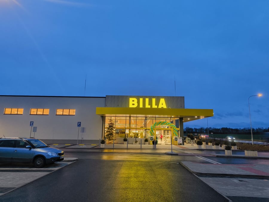 Parkoviště Billa Vlkošská ul. Vracov 