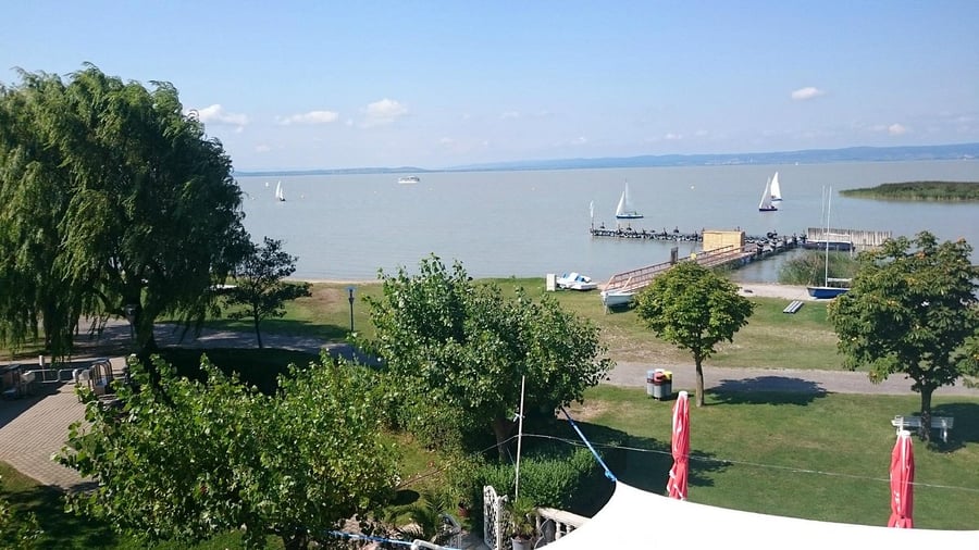 Přístup do vody Podersdorf, Rakousko