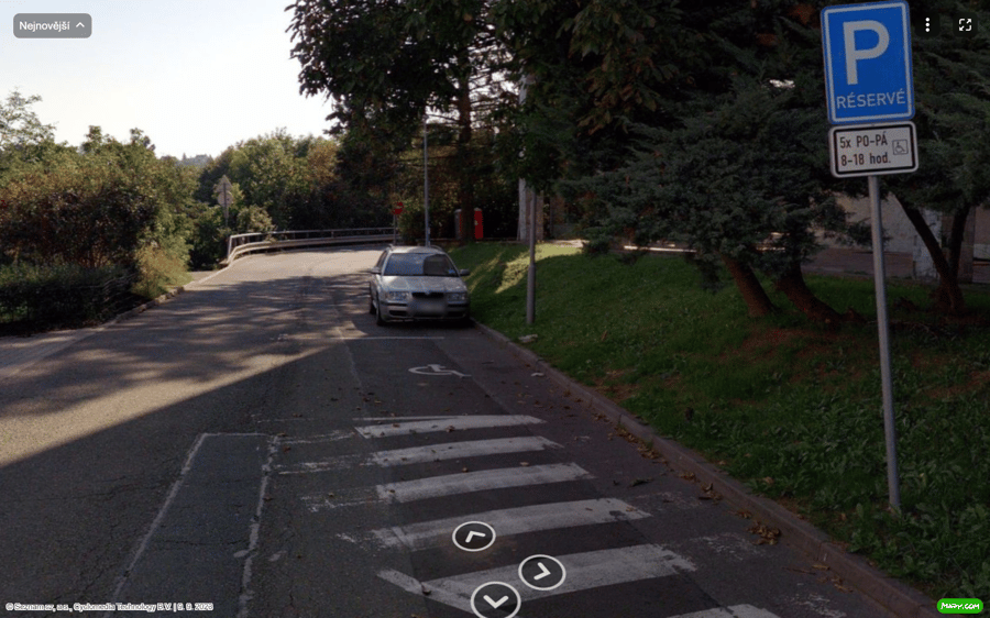 Parkoviště Netroufalky, Brno