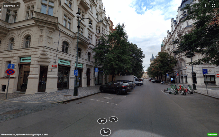 Parkoviště Pařížská ul., Praha 1