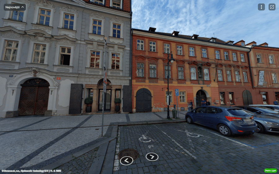 Parkoviště Dlouhá ul., Praha 1