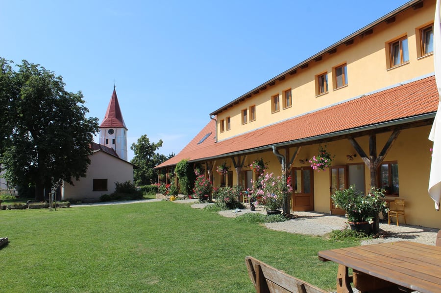 Penzion U Zámku, Pluhův Žďár