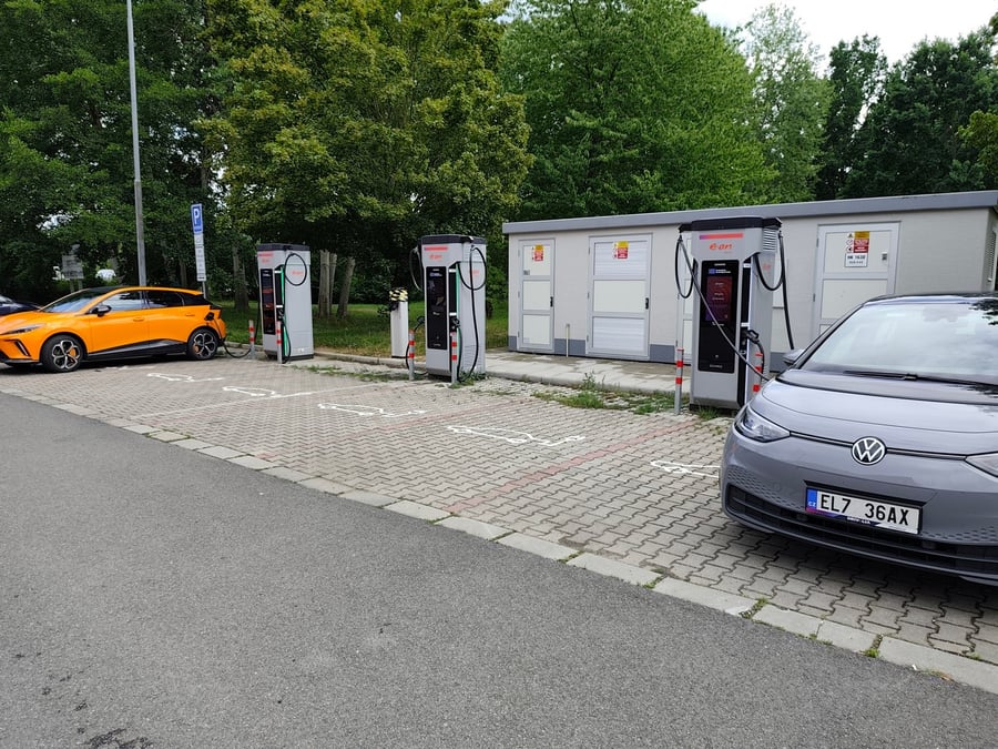 Nabíjecí stanice - Orlice EON Hradec Králové