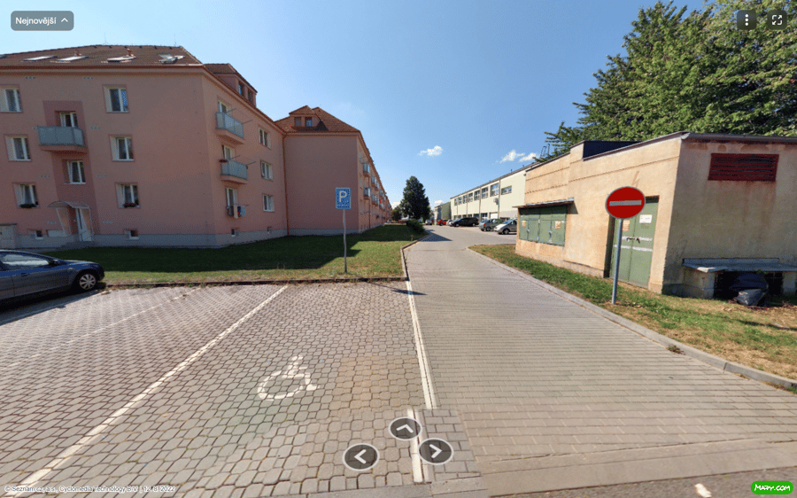 Parkoviště ul. U stadionu, Stochov