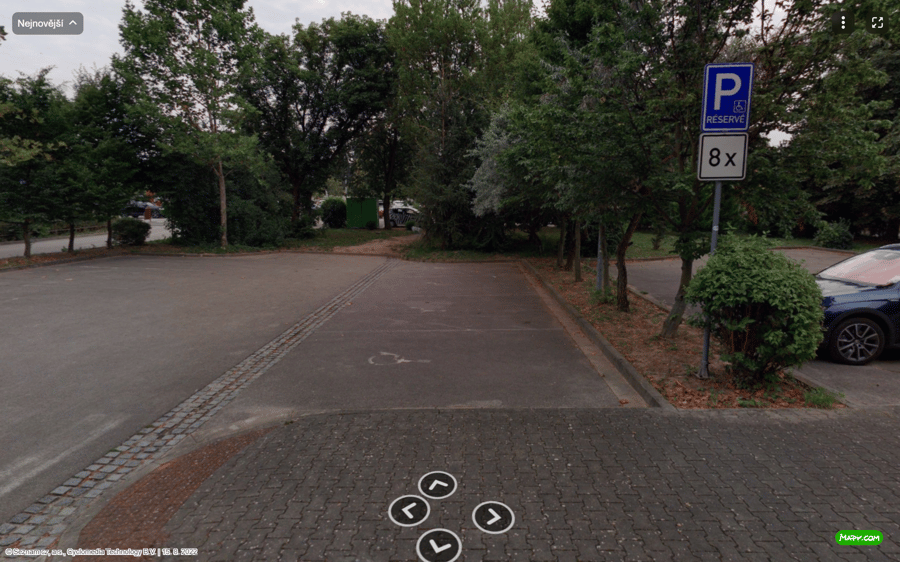 Parkoviště ZOO Štefánikova ul., Dvůr Králové nad Labem