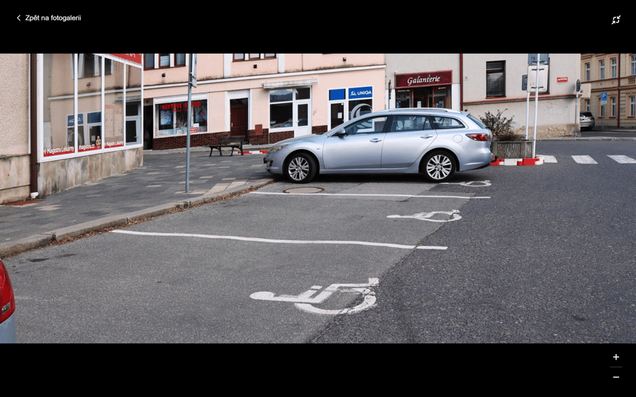 Parkoviště nám. Odboje, Dvůr Králové nad Labem