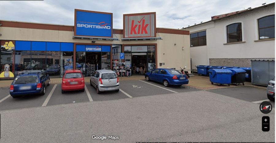 Parkoviště ul. 17. listopadu, Dvůr Králové nad Labem