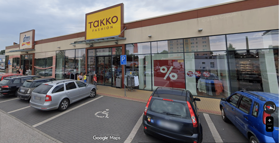 Parkoviště ul. 17. listopadu, Dvůr Králové nad Labem