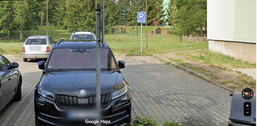 Parkoviště Roztocká ul., Jilemnice