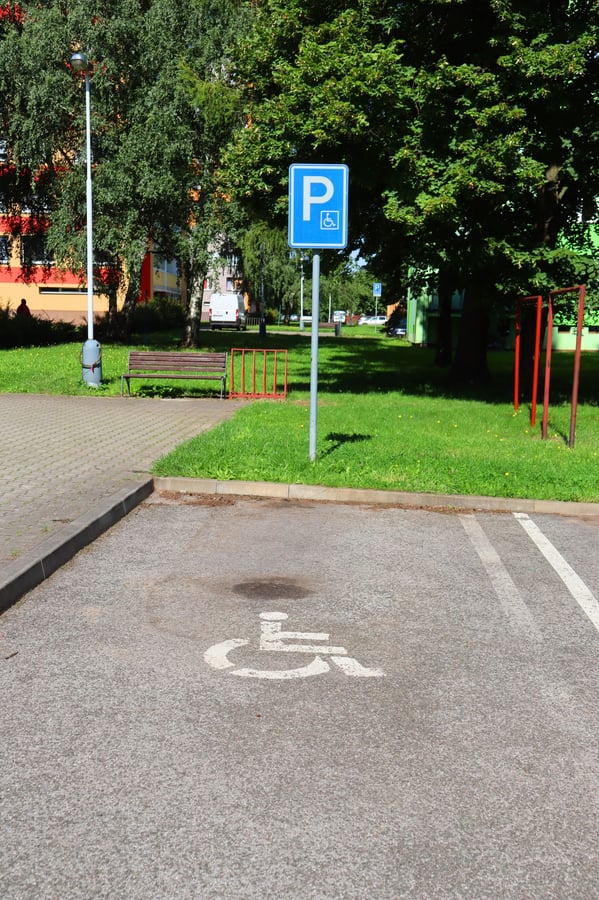 Parkoviště ul. Na Pláni, Broumov