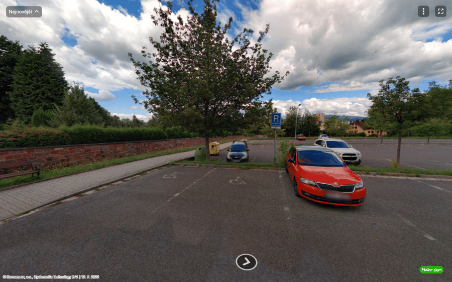 Parkoviště Husitská ul., Trutnov