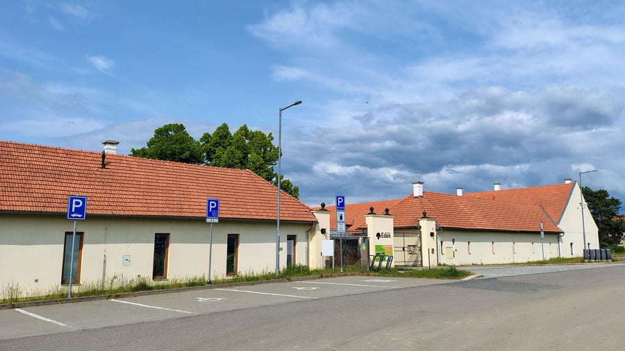 Parkoviště Nový Dvůr, Bystřice nad Perštejnem