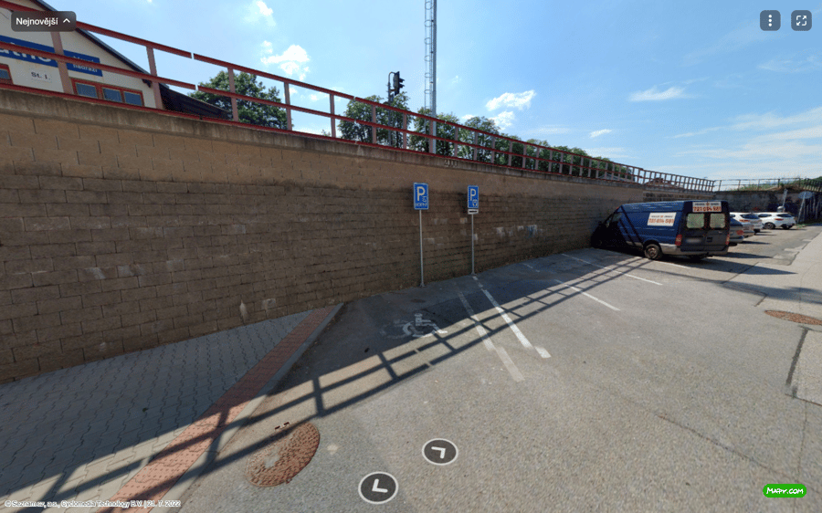 Parkoviště ul. Na Nivách, Trutnov