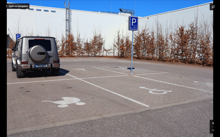 Parkoviště Obchodní ul., Trutnov