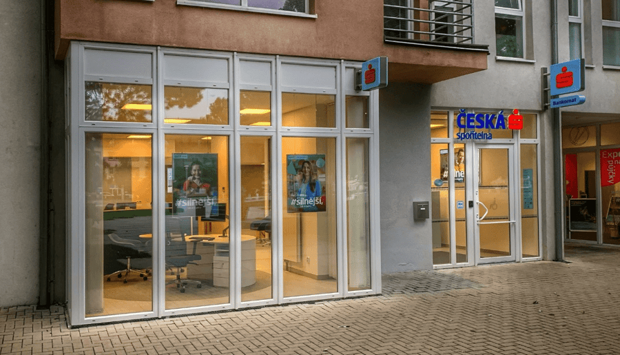 Česká spořitelna, ul. Osvoboditelů, Lovosice