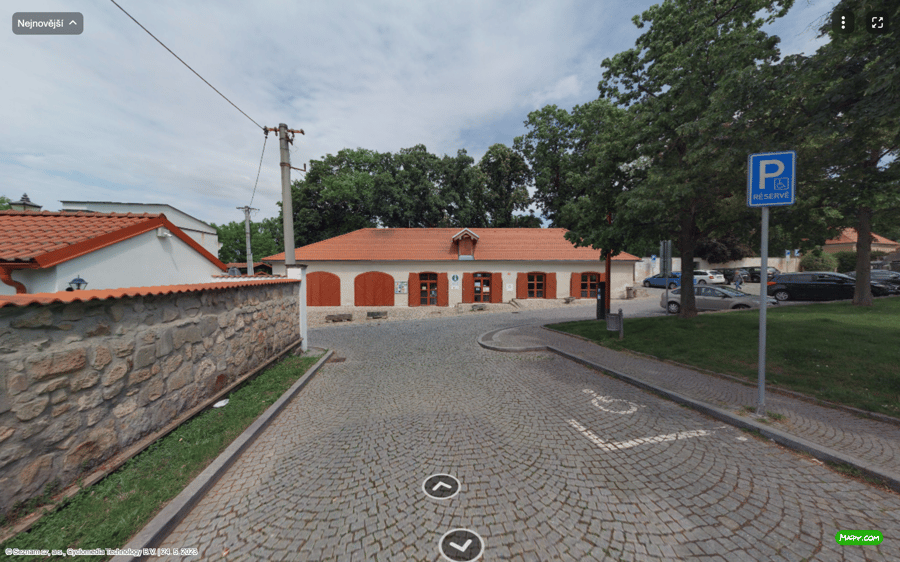 Parkoviště ul. Plantáž, Brandýs nad Labem