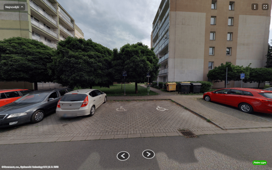 Parkoviště Rumunská ul., Čelákovice