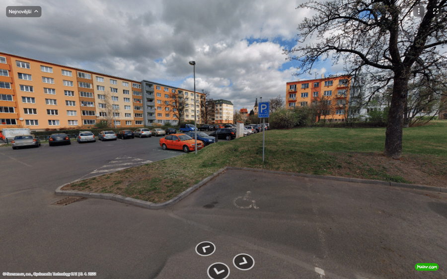 Parkoviště Březinova ul., Louny