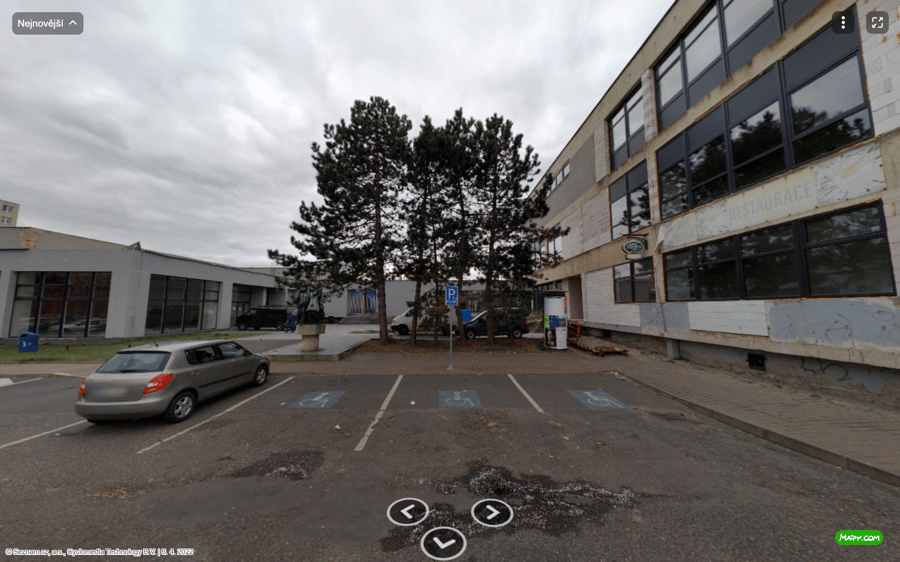 Parkoviště Husova ul., Louny