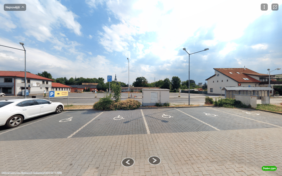 Parkoviště Příčná, Litovel