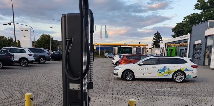 Nabíjecí stanice Dvořákova ul., Horšovský Týn