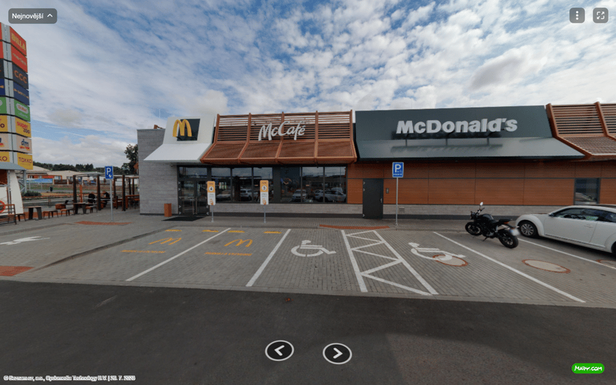 Parkoviště Dobšická ul., Znojmo