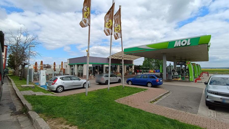 Parkoviště MOL Pustiměřské Prusy