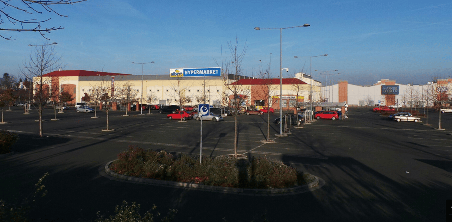 Albert Hypermarket Písecká ul., Plzeň 8