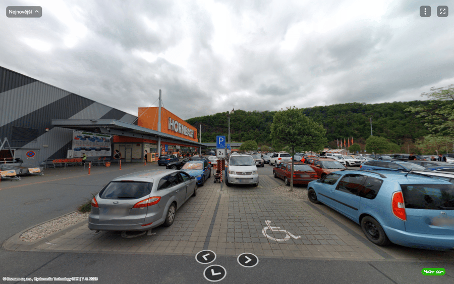 Parkoviště Strakonická ul., Praha