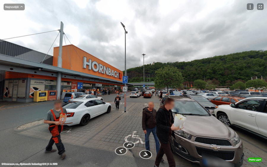 Parkoviště Strakonická ul., Praha