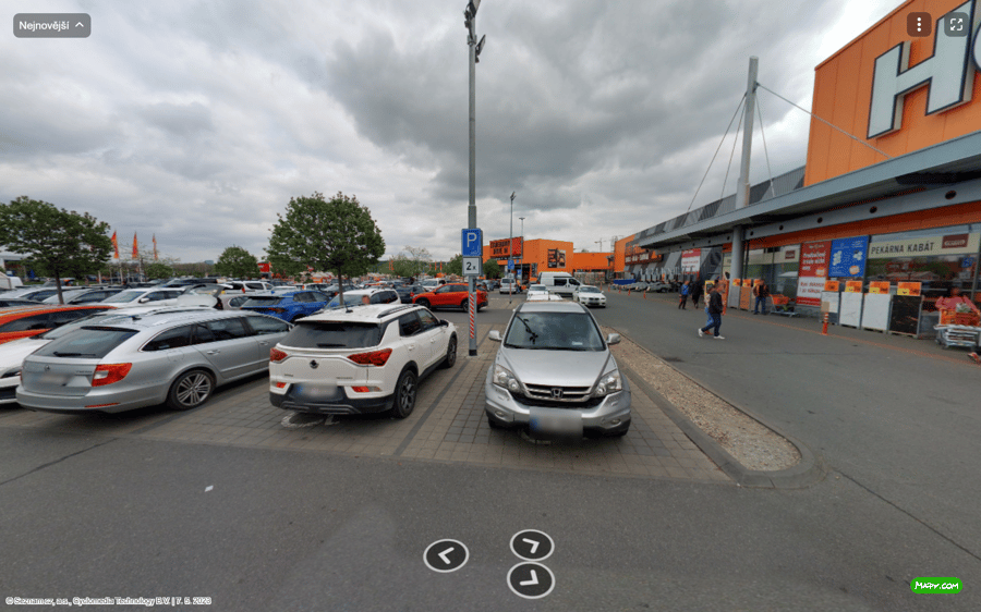 Parkoviště Strakonická ul., Praha