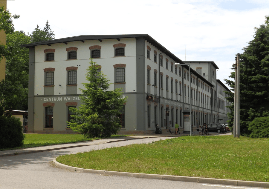 KONZUM Dlouhá ul., Meziměstí