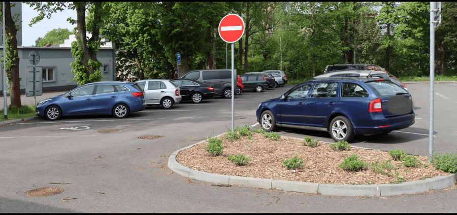 Parkoviště nám. Čs. armády, Hronov