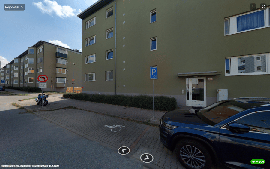 Parkoviště Hvozdecká ul., Brno