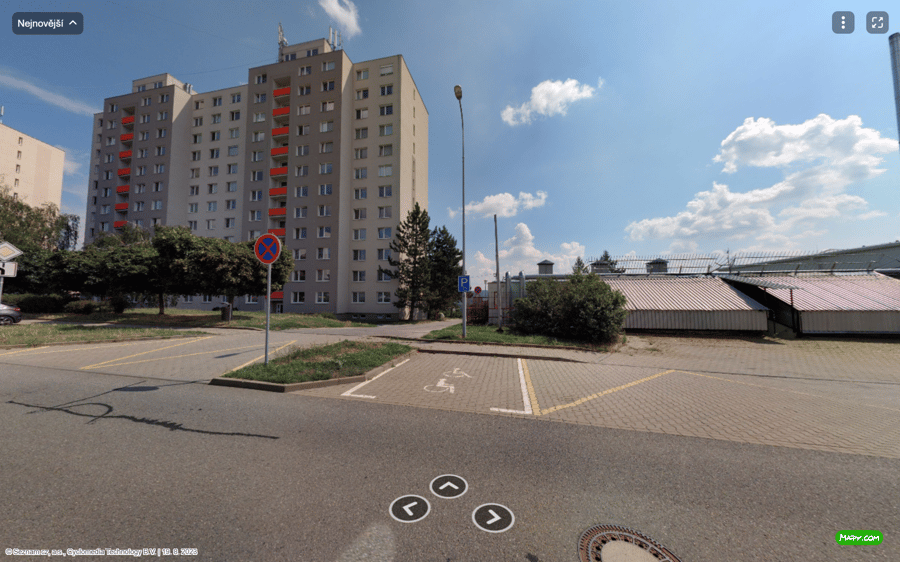 Parkoviště Teyschlova ul., Brno