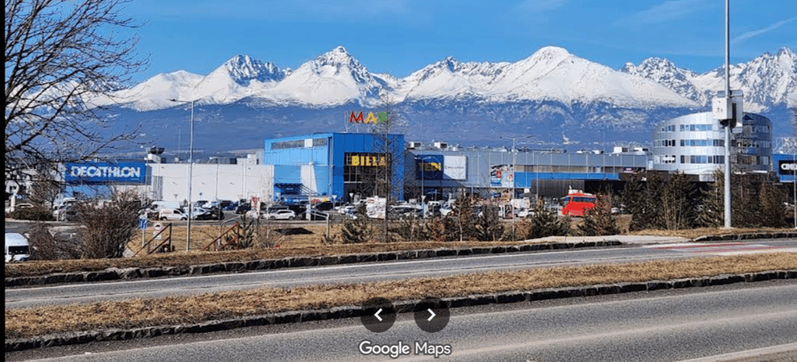 Parkoviště ul. Dlhé Hony, Poprad, Slovensko