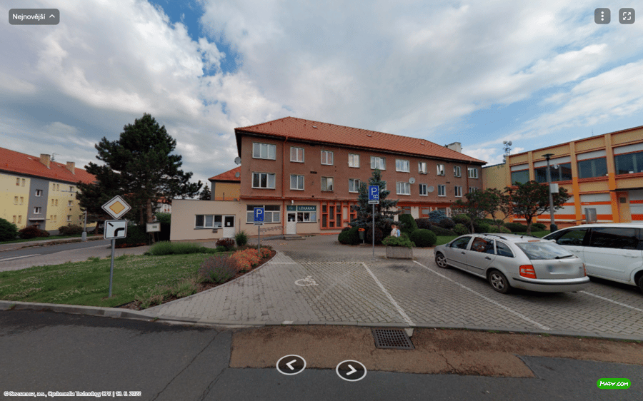 Parkoviště Hrádek