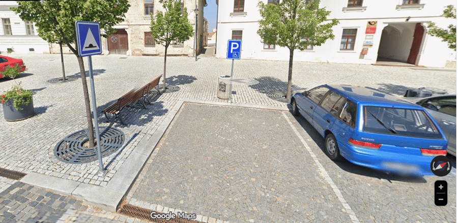 Parkoviště nám. Svobody, Valtice