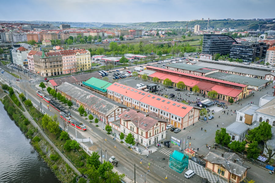 Parkoviště Bubenské nábřeží, Praha 7