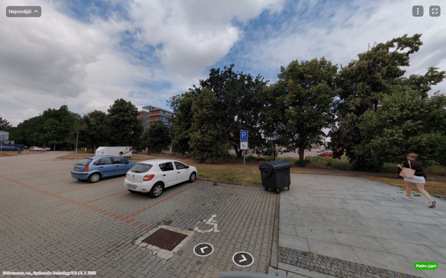 Parkoviště Univerzitní ul., Plzeň 3