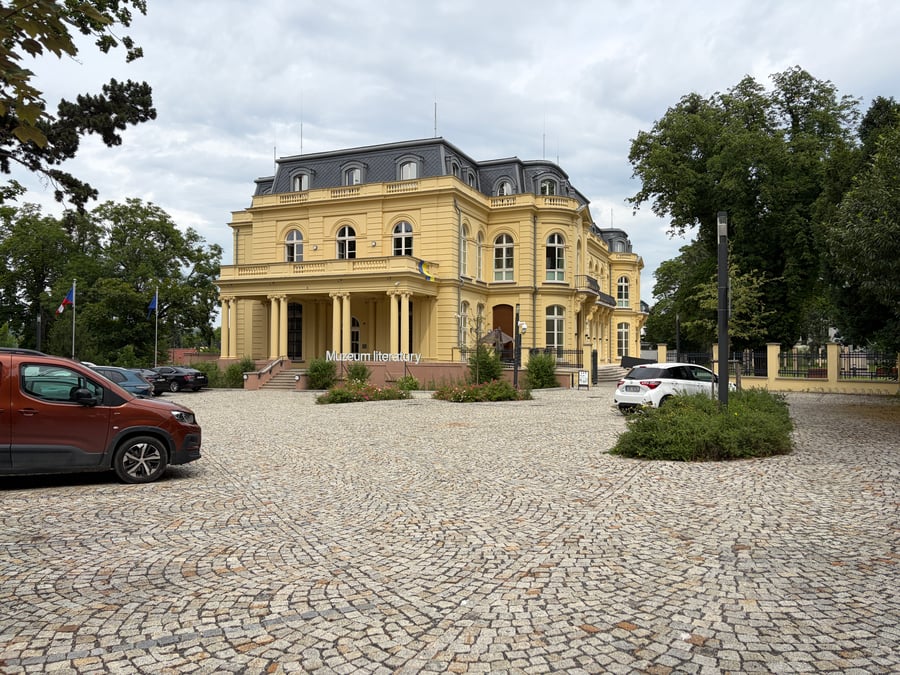 Muzeum literatury,  Praha 6