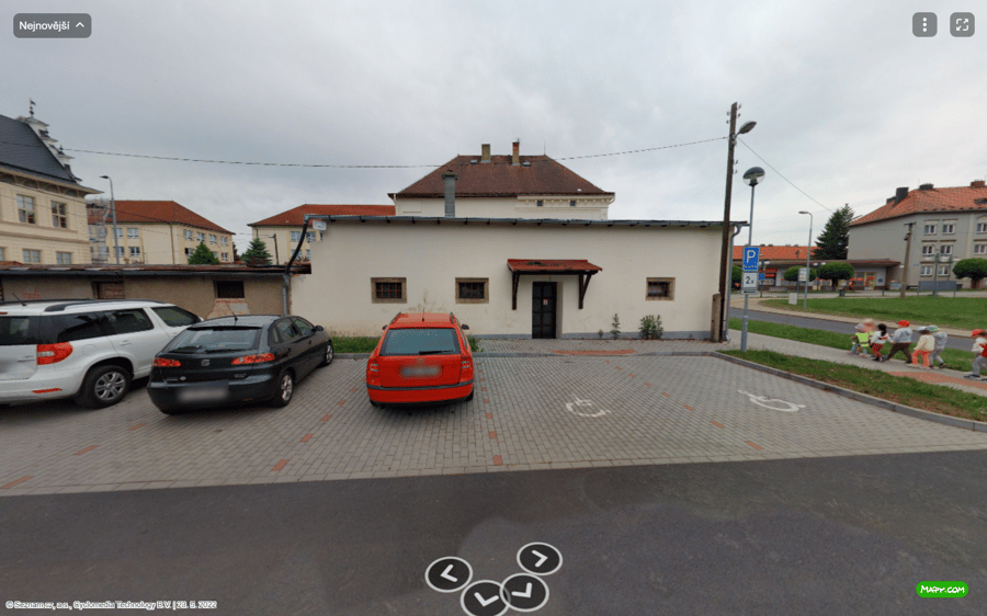 Parkoviště Školní ul., Bor