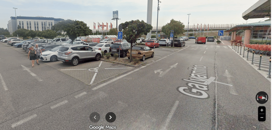 Parkoviště Galvaniho ul.,  Bratislava, Slovensko