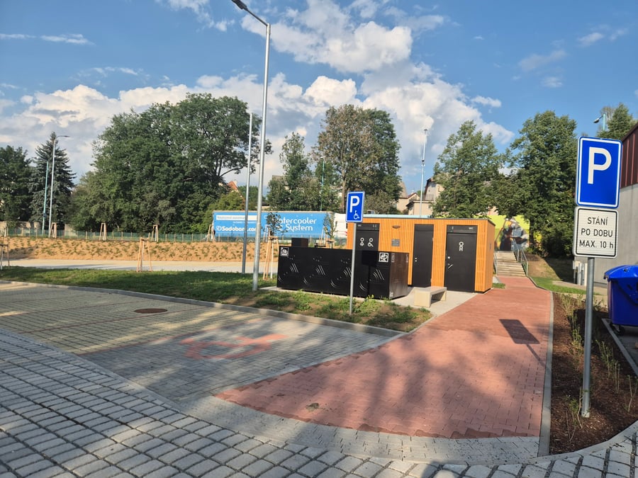 WC Průběžná ul., Pelhřimov
