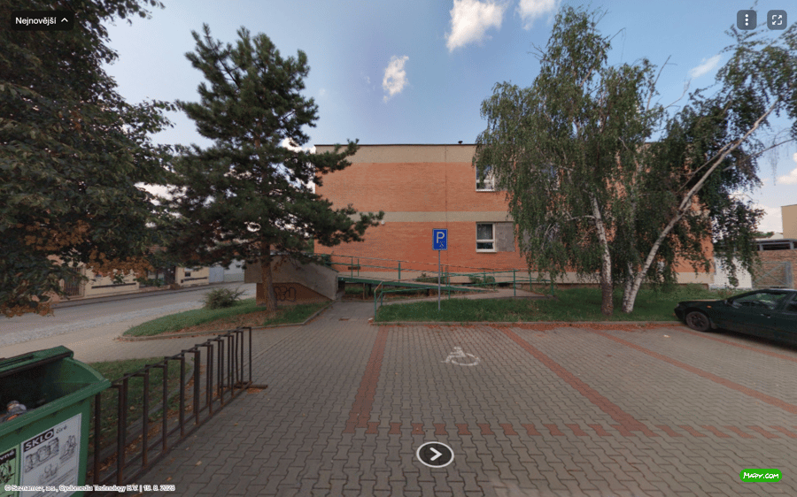 Parkoviště Lhotská ul., Ostrožská Nová Ves