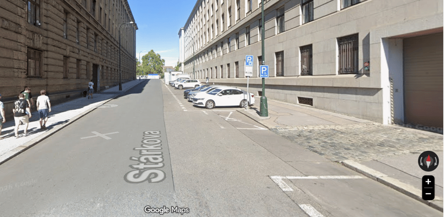 Parkoviště Stárkova ul., 11000 Praha 1
