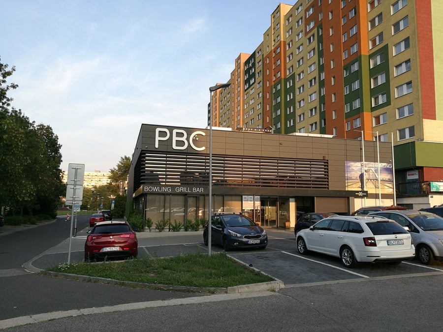 Petržalka Bowling Center, Bratislava, Slovensko