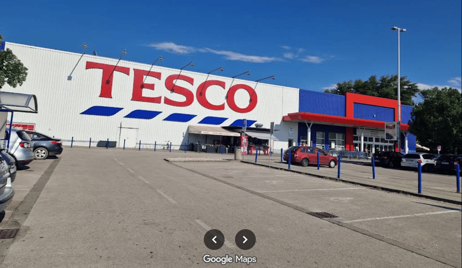 Tesco Piešťany, Slovensko