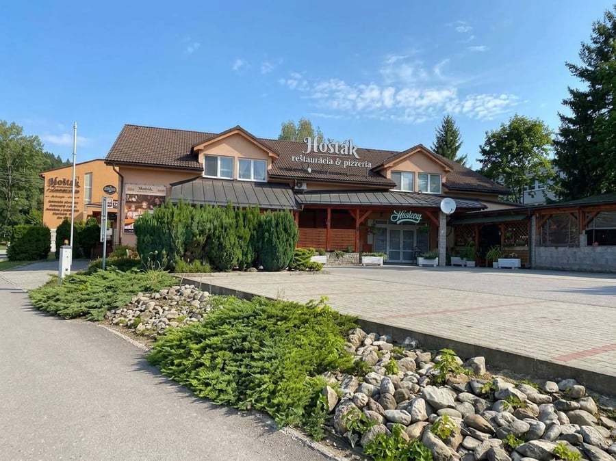 Reštaurácia Hošták, Považská Bystrica, Slovensko