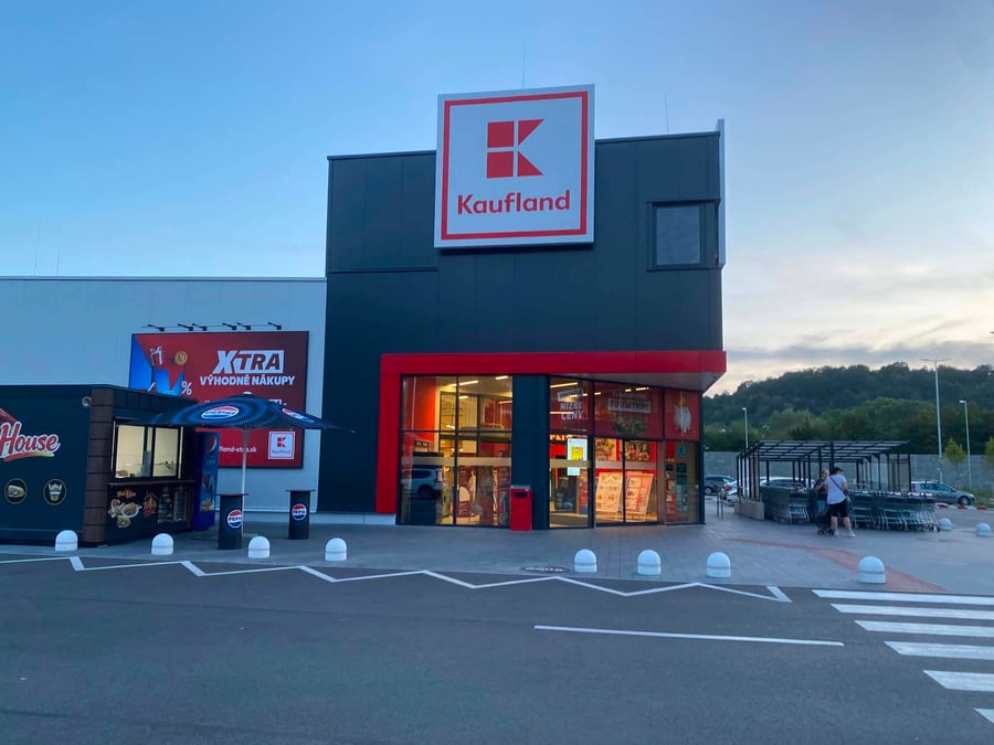 Kaufland Lánska ul., Považská Bystrica, Slovensko